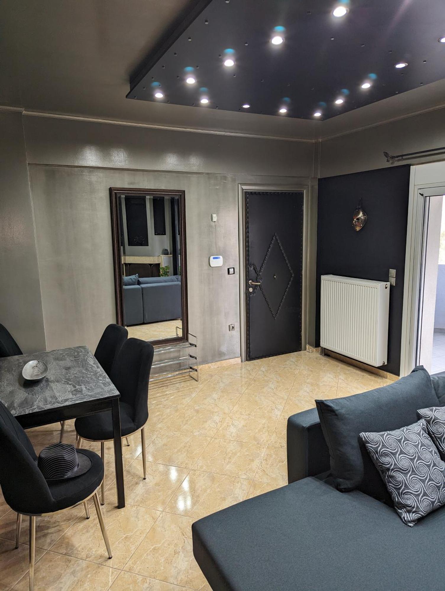 Modern Quiet Luxury Apartment Patra Exterior photo